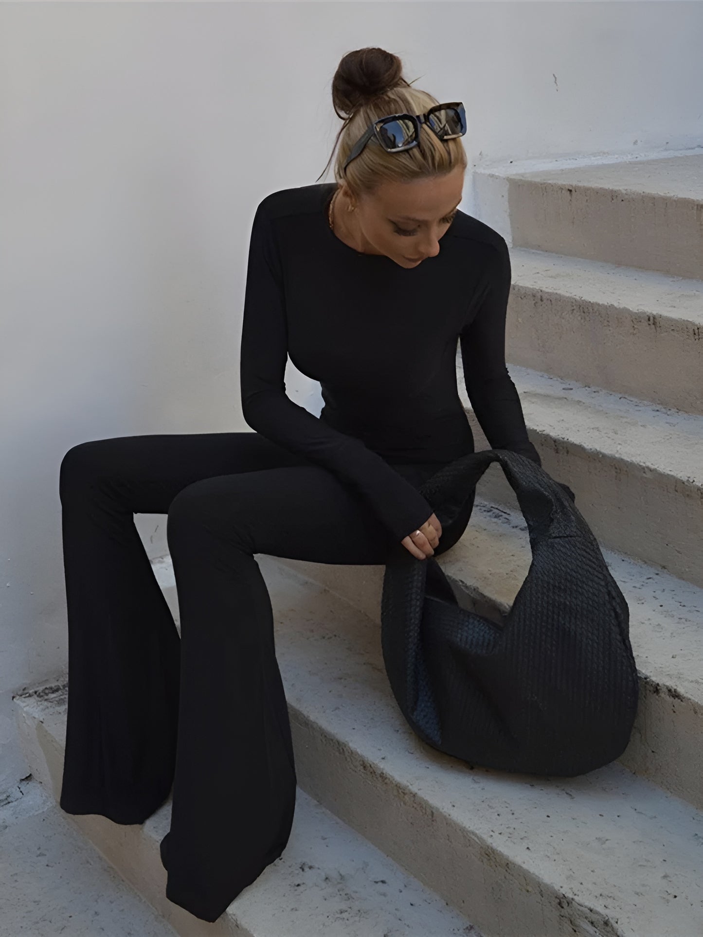 ANELI | RYGLØSS BLUSS JUMPSUIT