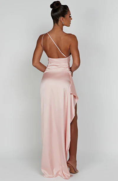 ZELMA | CHIC HIGH SPLIT MAXI DRESS