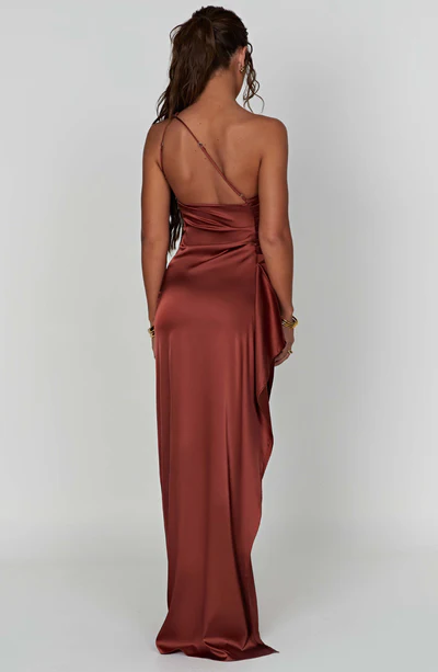 ZELMA | CHIC HIGH SPLIT MAXI DRESS