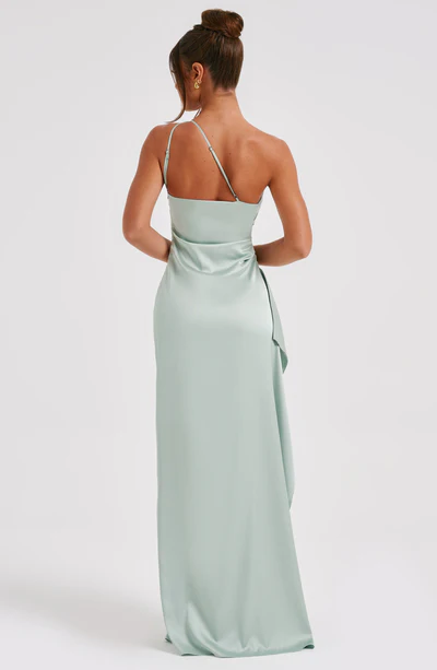 ZELMA | CHIC HIGH SPLIT MAXI DRESS